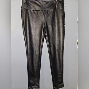 Kendall & Kylie Womans Black Faux Leather Pants Size L